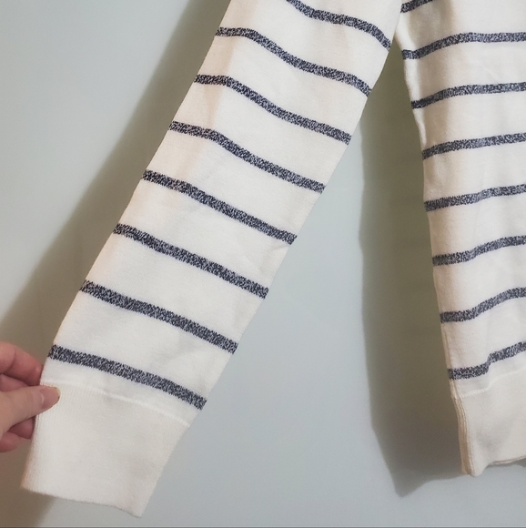 Nautica Sz M BNWT Long Sleeve Sweater - Picture 2 of 15